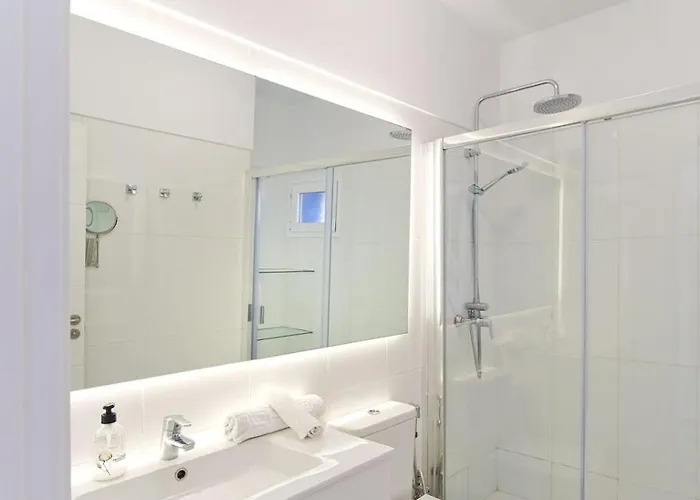 Puerta Del Sol La Caleta 阿德耶