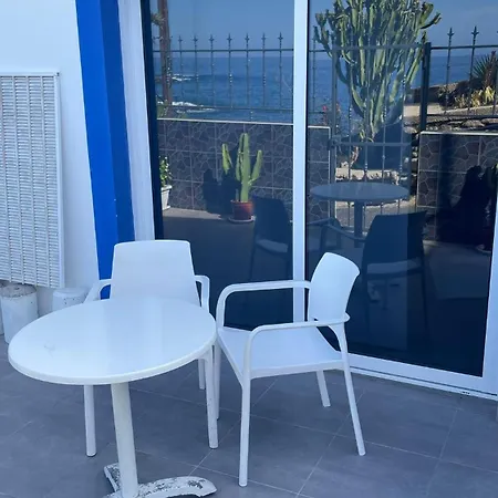 Puerta Del Sol La Caleta